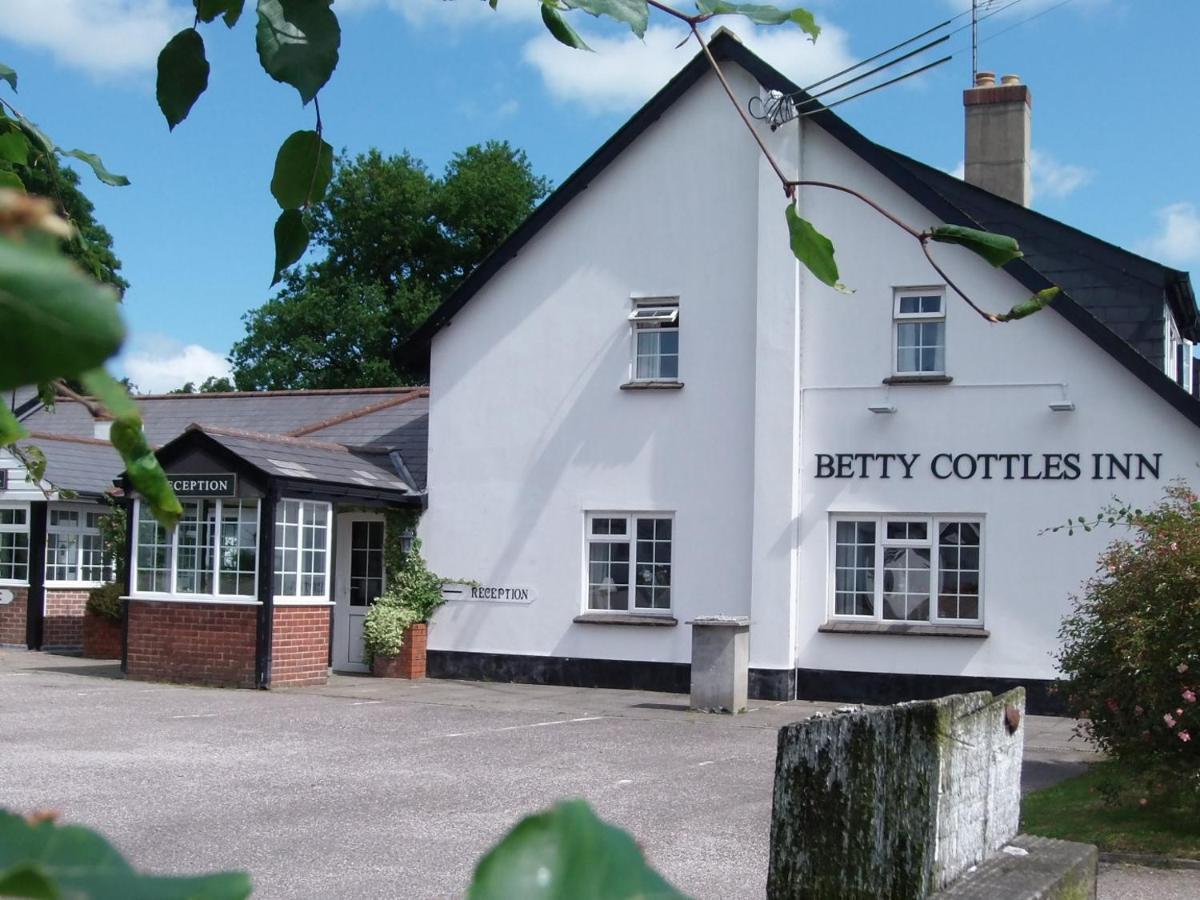 Betty Cottles Inn أوكيهامبتن المظهر الخارجي الصورة